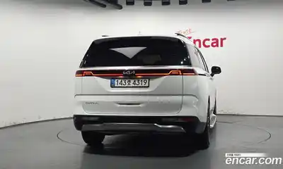 Kia Canival 2022 3.5 Автомат в Москве № 1143339, миниатюра 4