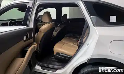 Kia Sorento 2023 2.5 Автомат в Москве № 1143390, миниатюра 11