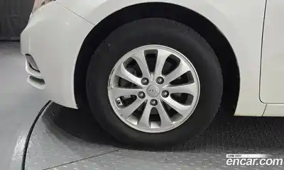 Kia K3 2015 1.6 Автомат в Москве № 1143392, миниатюра 4