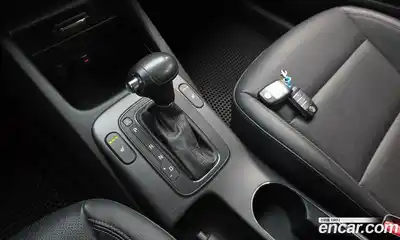 Kia K3 2015 1.6 Автомат в Москве № 1143392, миниатюра 8