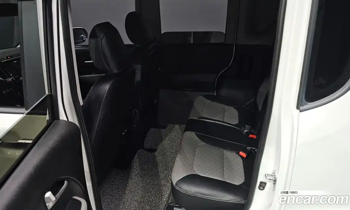 Kia Ray 2021 1.0 Автомат в Москве № 1143408, фото 12