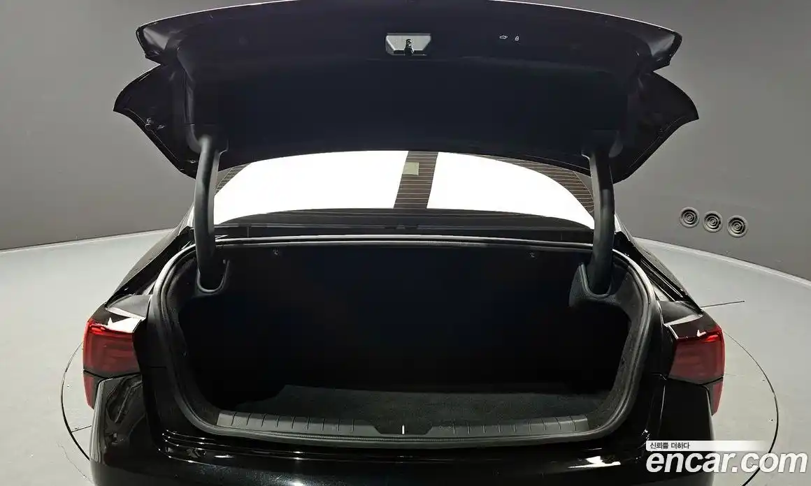 Kia K5 2024 2.0 Автомат в Москве № 1143445, фото 20