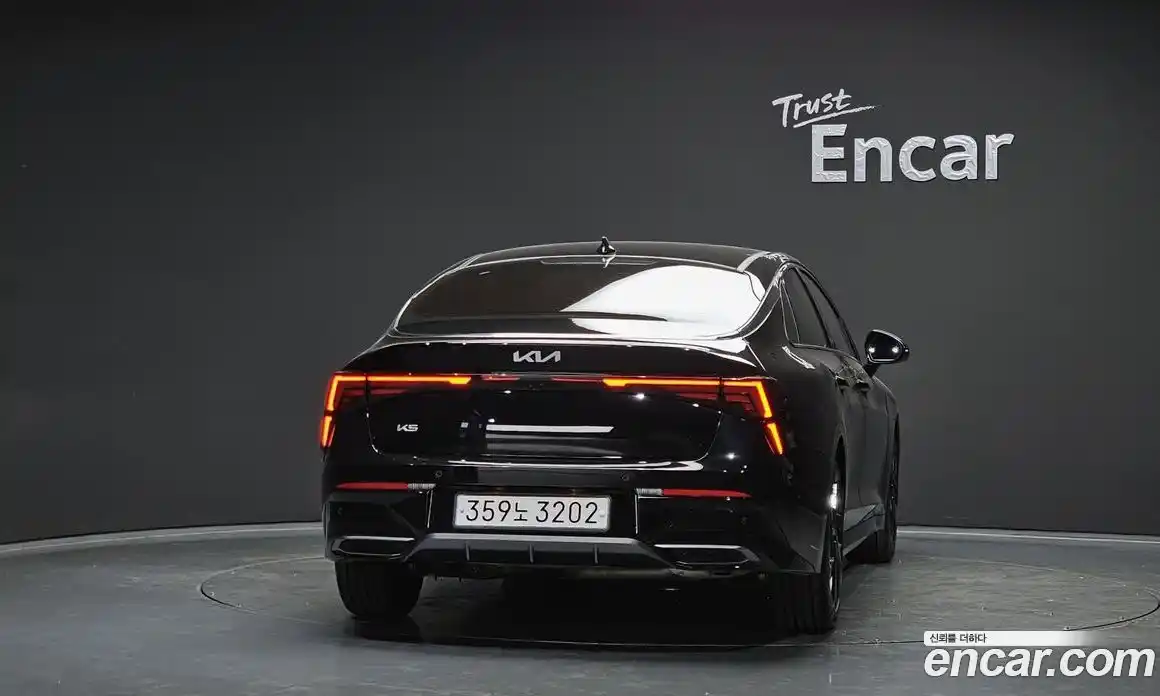 Kia K5 2024 2.0 Автомат в Москве № 1143445, фото 4