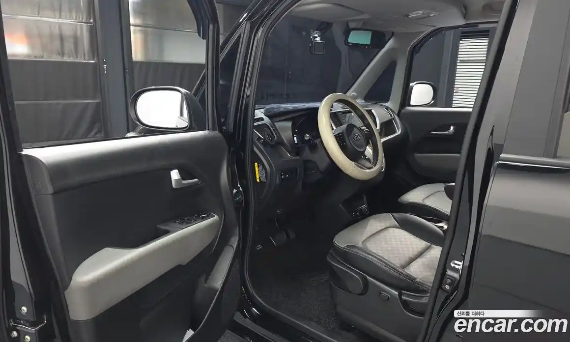 Kia Ray 2021 1.0 Автомат в Москве № 1143534, фото 10