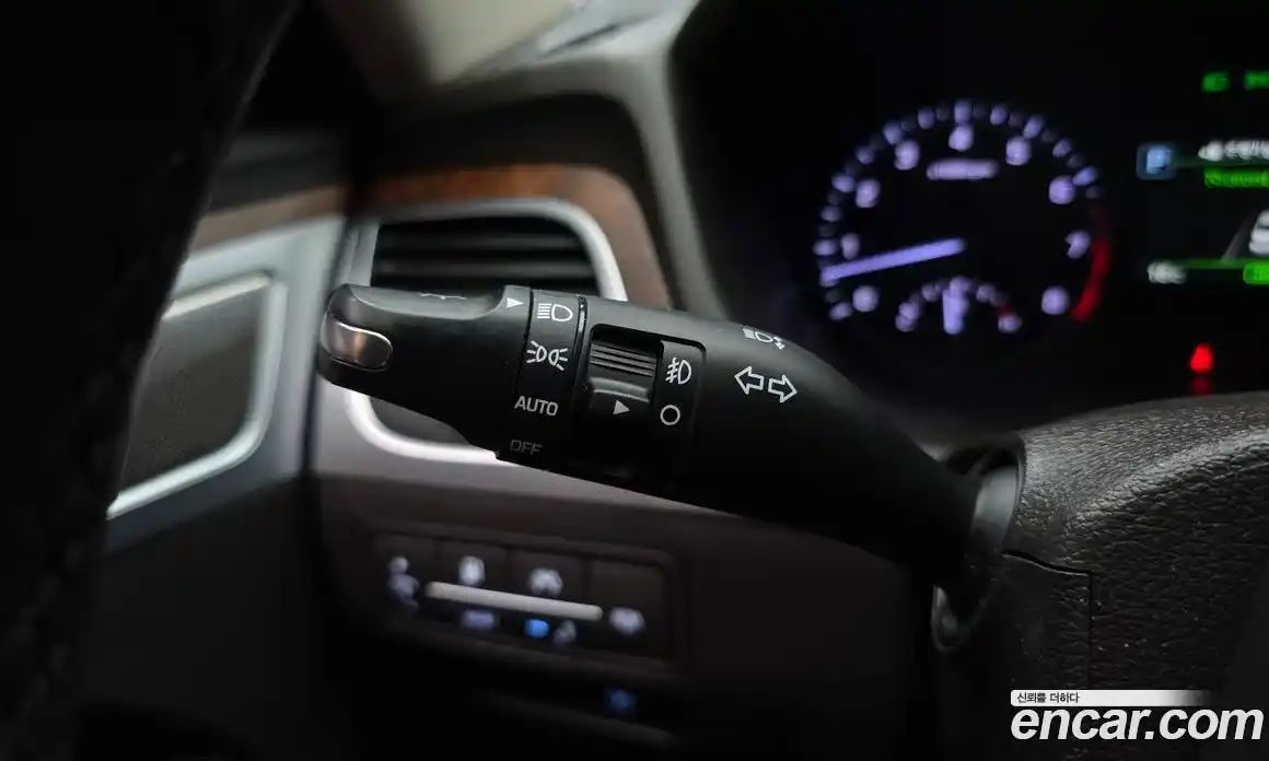 Genesis G80 2019 3.3 Автомат в Москве № 1143606, фото 18