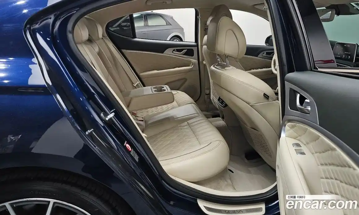 Genesis G70 2018 3.3 Автомат в Москве № 1143686, фото 12