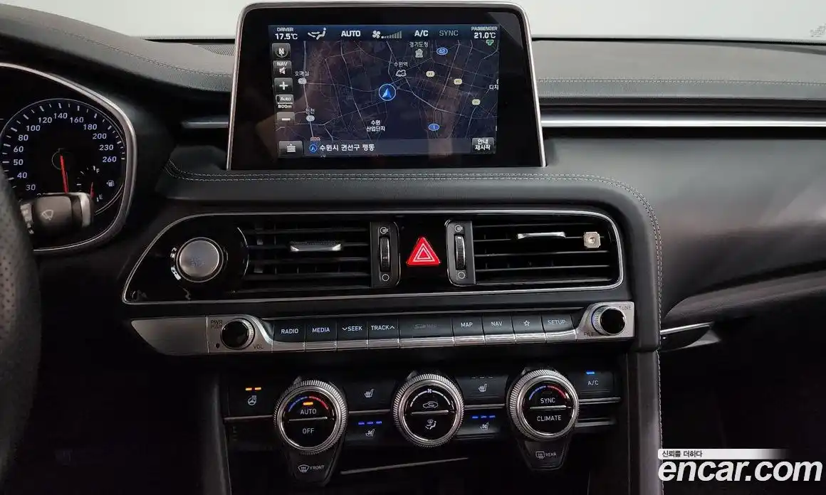 Genesis G70 2018 2.0 Автомат в Москве № 1143692, фото 15