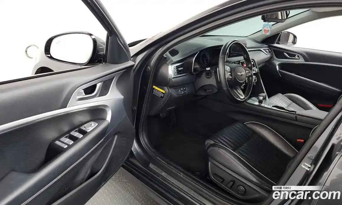 Genesis G70 2018 2.0 Автомат в Москве № 1143692, фото 10