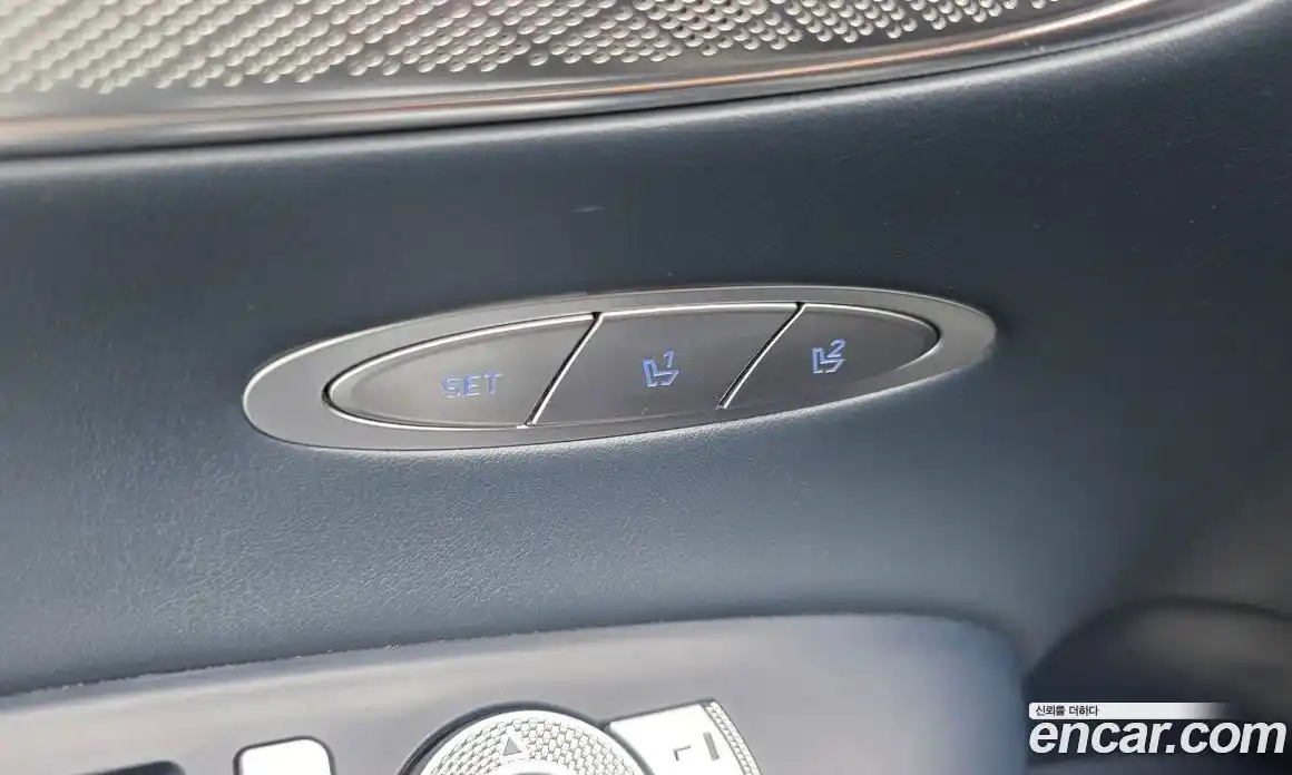 Genesis GV70 2021 2.5 Автомат в Москве № 1143698, фото 16