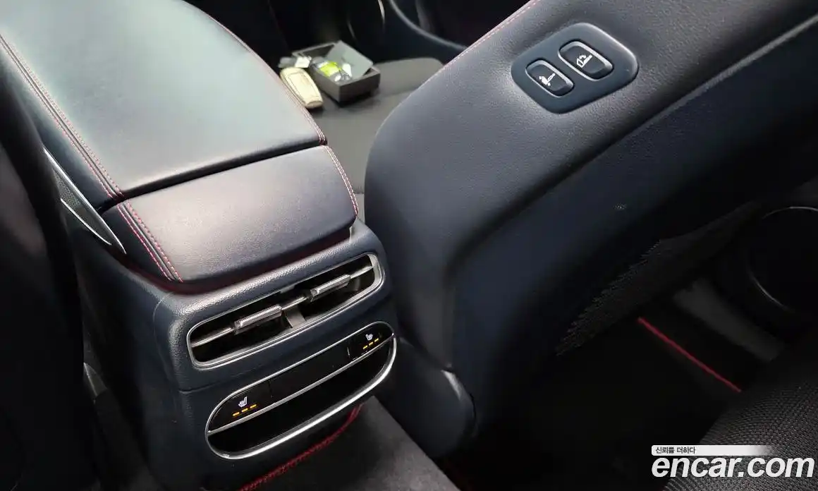 Genesis GV70 2021 2.5 Автомат в Москве № 1143698, фото 17