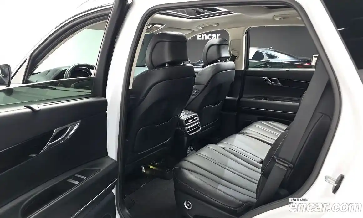 Genesis GV80 2020 3.0 Автомат в Москве № 1143758, фото 12