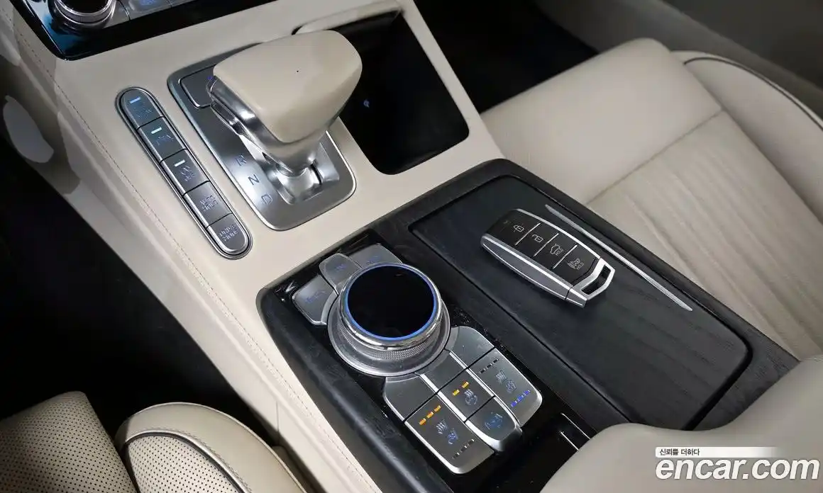 Genesis G90 2019 3.8 Автомат в Москве № 1143773, фото 9