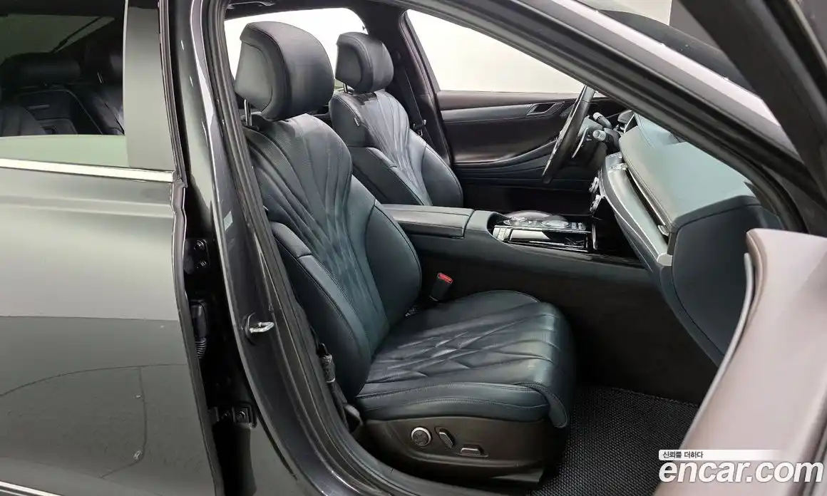 Genesis G80 2020 2.5 Автомат в Москве № 1143831, фото 12