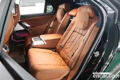 BMW 7-Series 2024 3.0 Автомат в Москве № 1144563, миниатюра 8