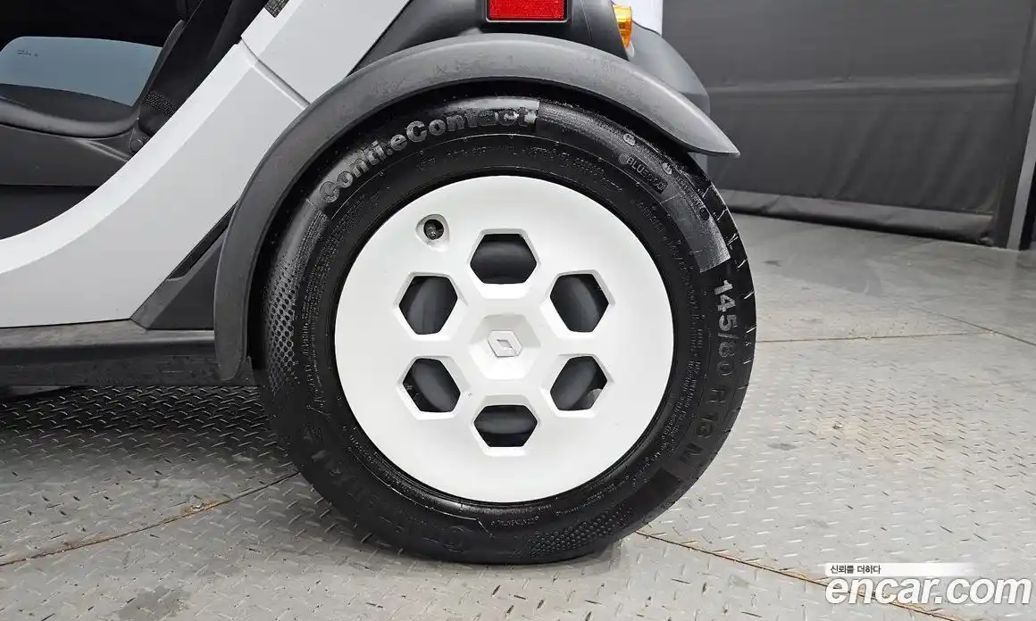 Renault Twizy 2020 0.1 гидро в Москве № 1145352, фото 5