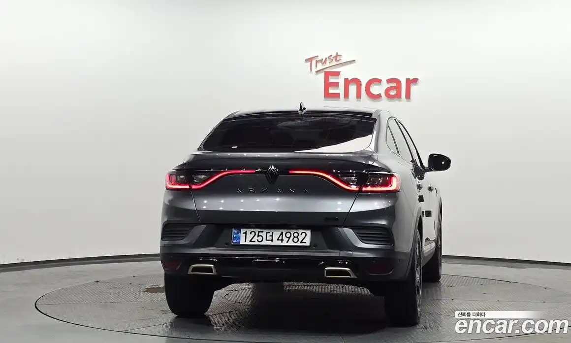 Renault Arkana 2024 1.6 гидро в Москве № 1145371, фото 3