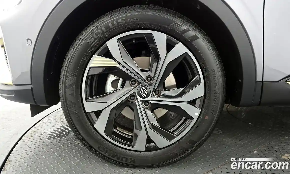 Renault Arkana 2024 1.6 гидро в Москве № 1145371, фото 4