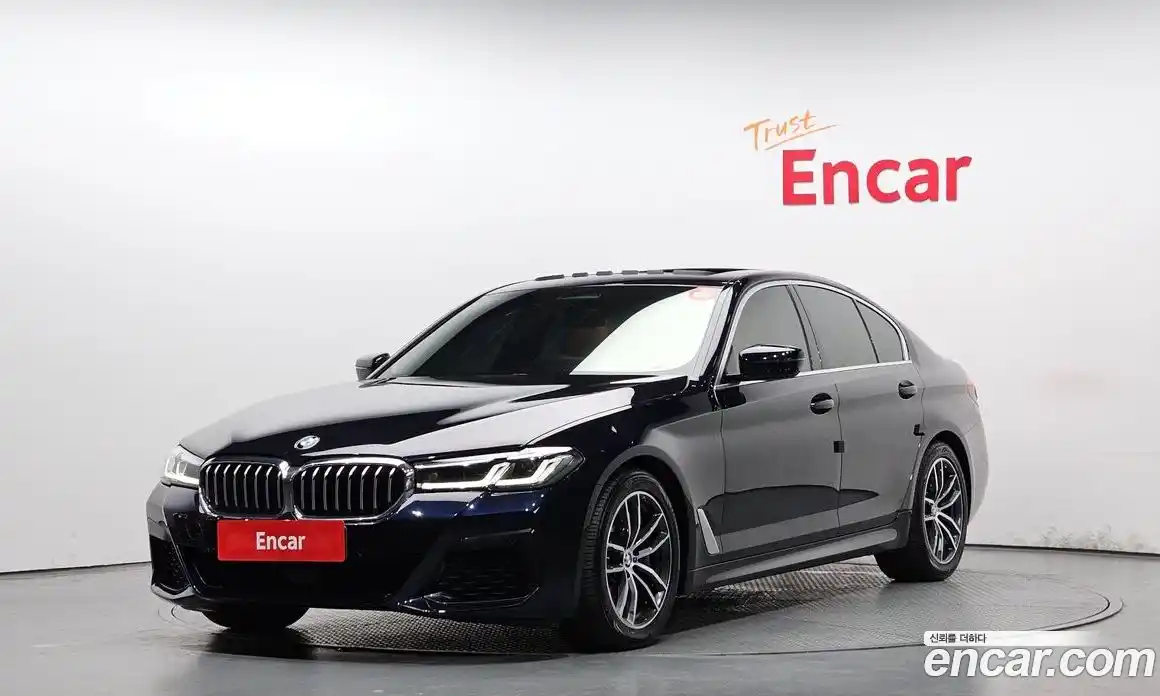 BMW 5-Series 2021 2.0 Автомат в Москве № 1145951, фото 1