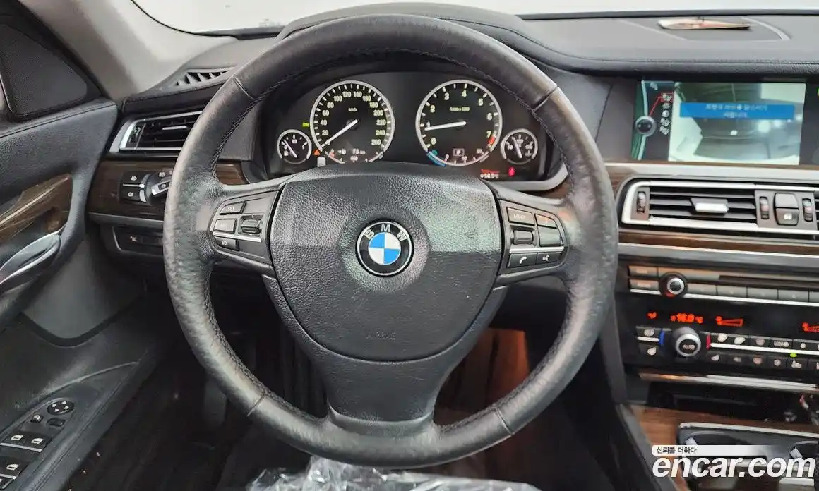 BMW 7-Series 2010 3.0 Автомат в Москве № 1146187, фото 13