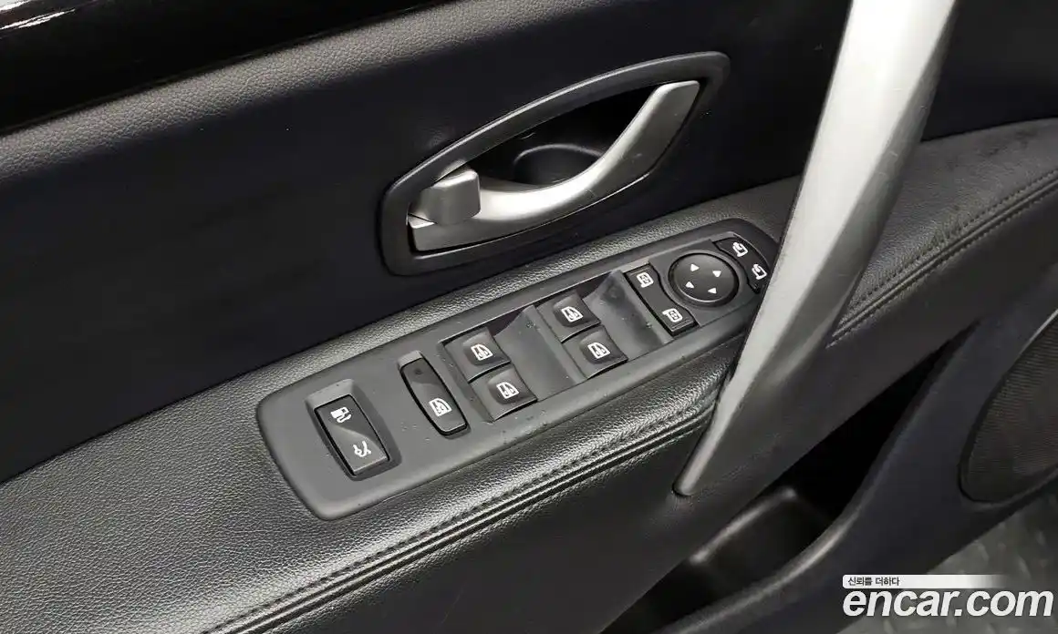 Renault SM7 2017 2.0 гидро в Москве № 1146401, фото 16
