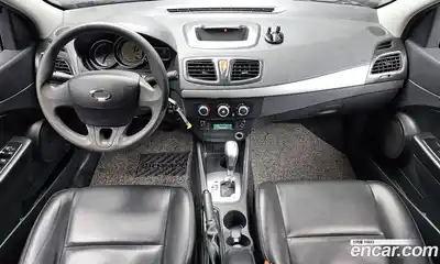Renault SM3 2016 1.6 гидро в Москве № 1146588, миниатюра 7