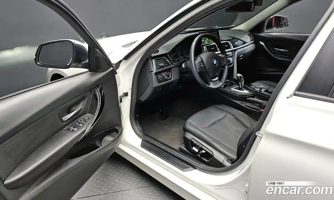 BMW 3-Series 2017 2.0 гидро в Москве № 1146599, фото 11