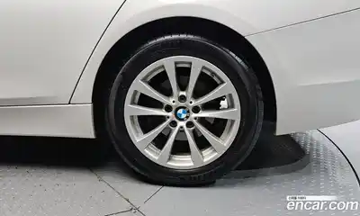 BMW 3-Series 2017 2.0 гидро в Москве № 1146599, миниатюра 5
