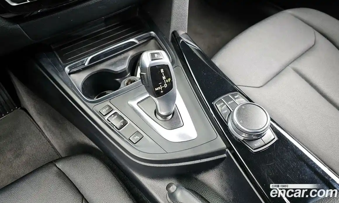 BMW 3-Series 2017 2.0 гидро в Москве № 1146599, фото 9