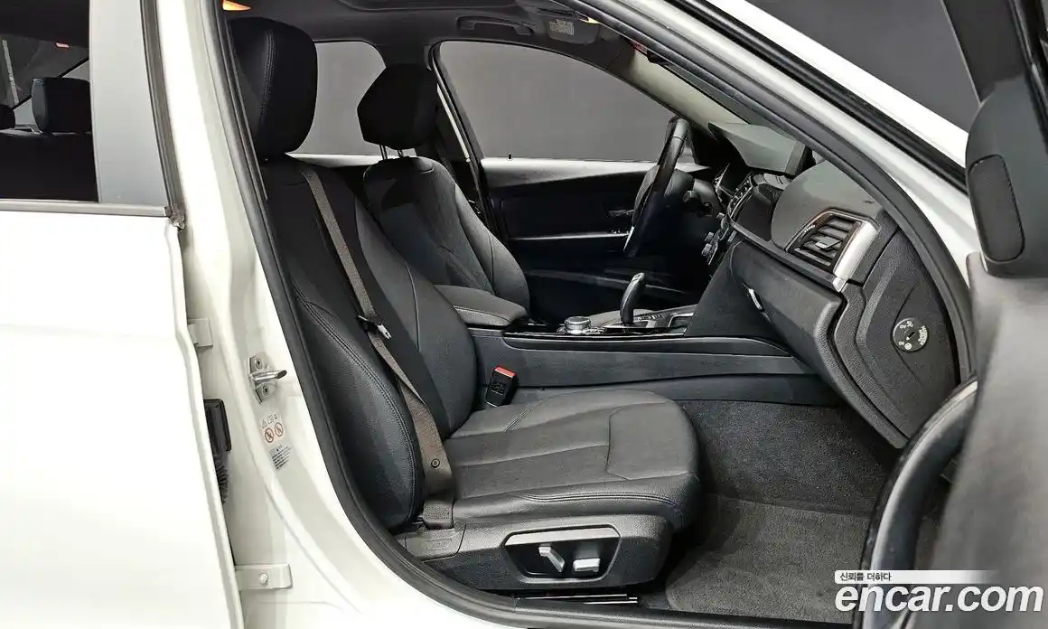 BMW 3-Series 2017 2.0 гидро в Москве № 1146599, фото 10