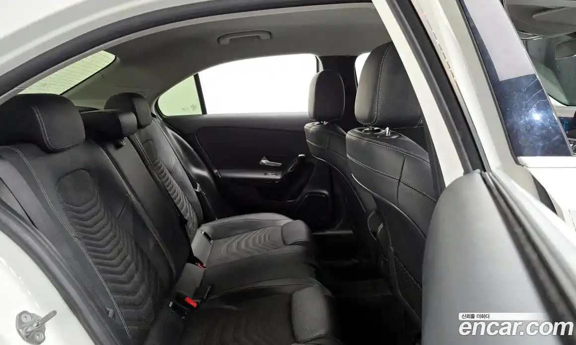 Mercedes-Benz A-Class 2020 2.0 гидро в Москве № 1147410, фото 12