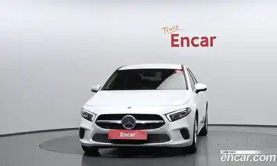 Mercedes-Benz A-Class 2020 2.0 гидро в Москве № 1147410, миниатюра 3