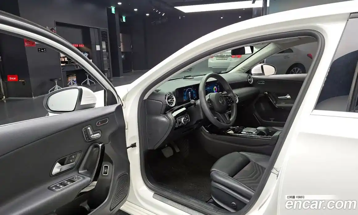 Mercedes-Benz A-Class 2020 2.0 гидро в Москве № 1147410, фото 10
