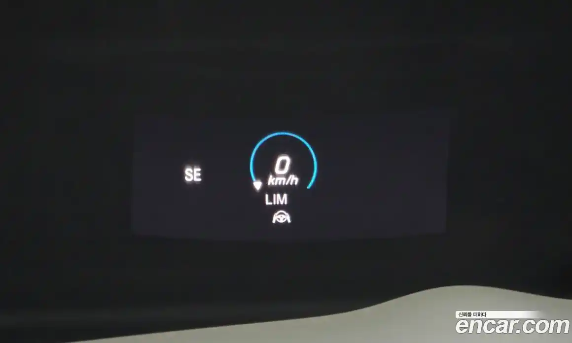 Mercedes-Benz E-Class 2021 1.9 гидро, фото 17