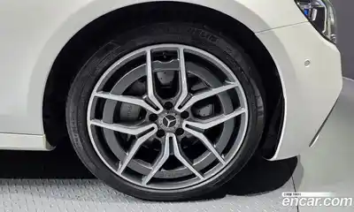 Mercedes-Benz E-Class 2021 1.9 гидро, миниатюра 5