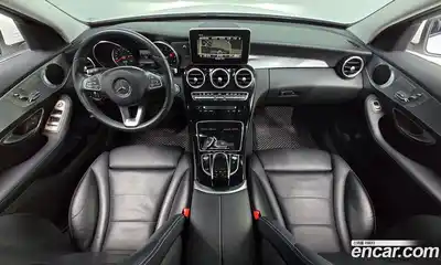 Mercedes-Benz C-Class 2017 2.0 гидро в Москве № 1147749, миниатюра 7