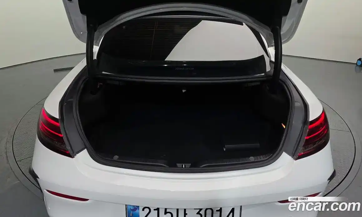 Mercedes-Benz C-Class 2018 4.0 гидро в Москве № 1147832, фото 20