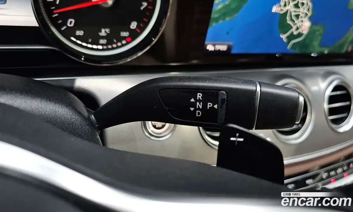 Mercedes-Benz E-Class 2018 2.0 Автомат в Москве № 1147916, фото 9