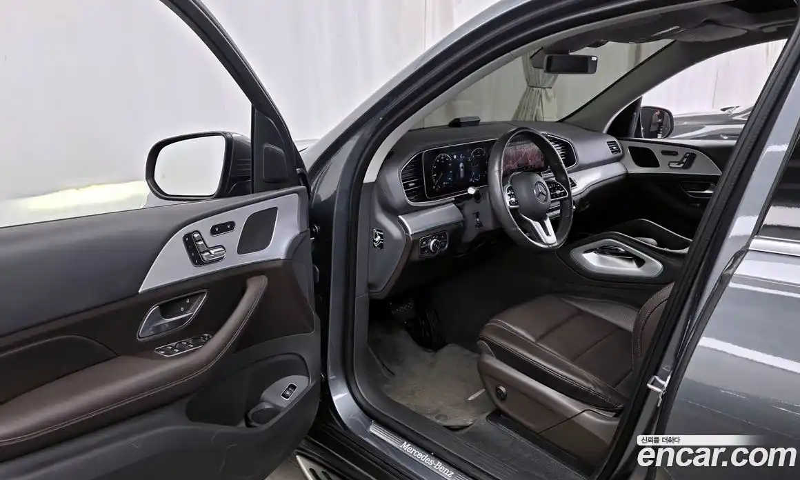 Mercedes-Benz GLE-Class 2020 1.9 Автомат в Москве № 1147984, фото 10
