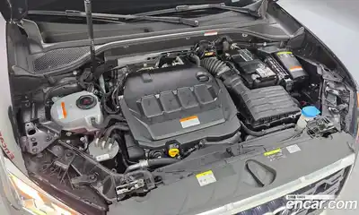 Audi Q2 2023 2.0 гидро в Москве № 1148267, миниатюра 6