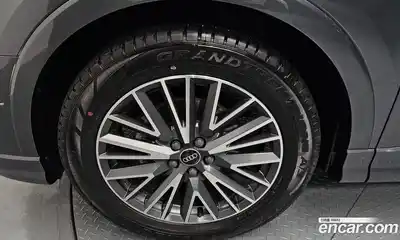 Audi Q3 2022 2.0 гидро в Москве № 1148334, миниатюра 5