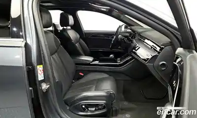 Audi A8 2019 3.0 гидро в Москве № 1148381, миниатюра 11