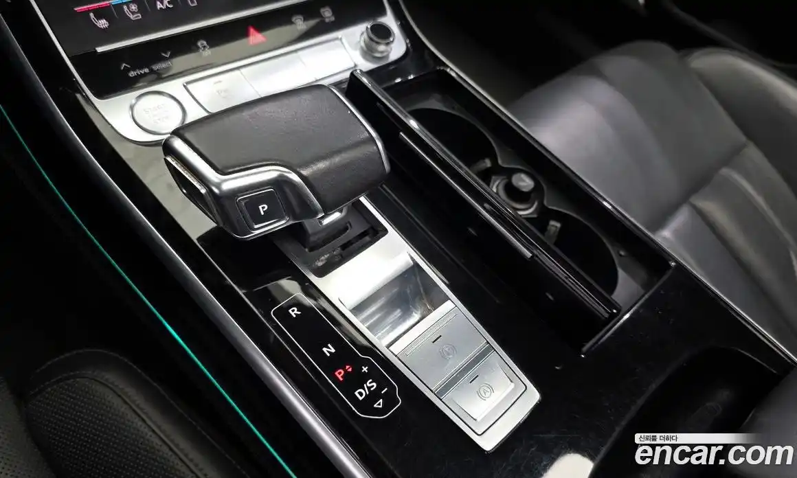 Audi A8 2019 3.0 гидро в Москве № 1148381, фото 9