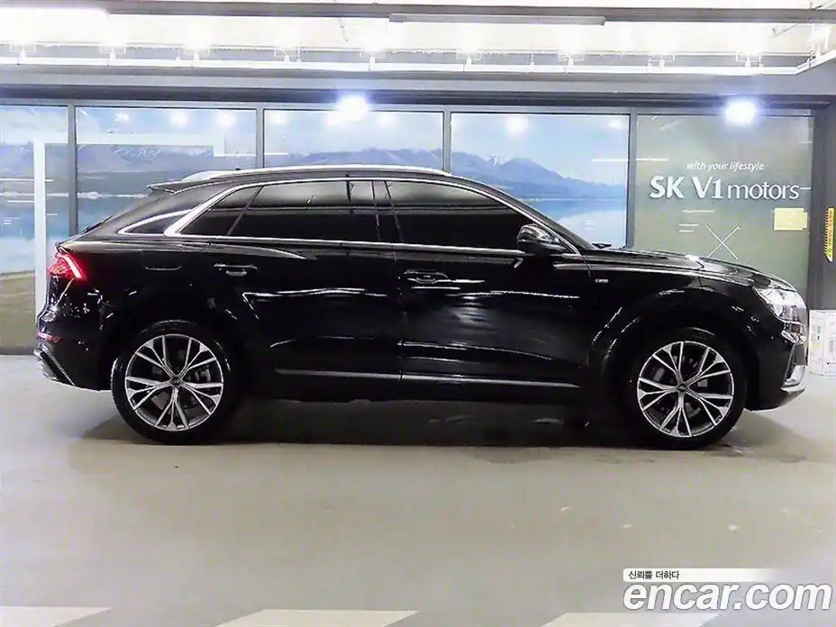 Audi Q8 2021 3.0 гидро в Москве № 1149012, фото 3