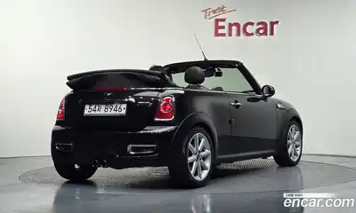 Mini Cooper Convertible, 2012