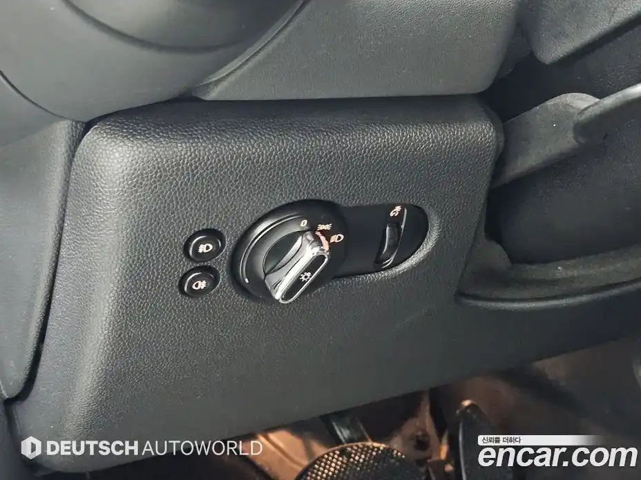 Mini Cooper 2016 1.5 гидро в Москве № 1150218, фото 16