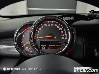 Mini Cooper 2016 1.5 гидро в Москве № 1150218, миниатюра 8