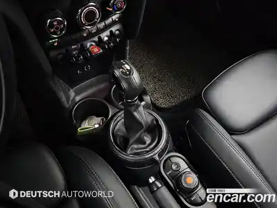 Mini Cooper 2016 1.5 гидро в Москве № 1150218, миниатюра 9