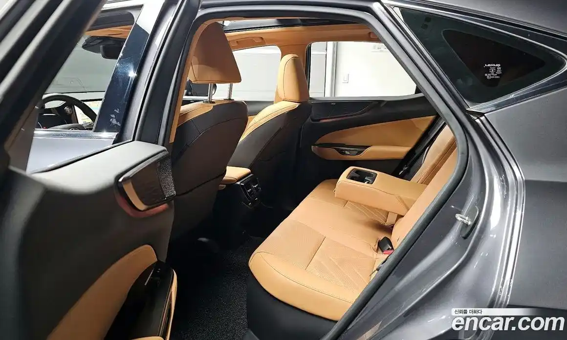 Lexus NX 2024 2.5 гидро в Москве № 1150713, фото 11
