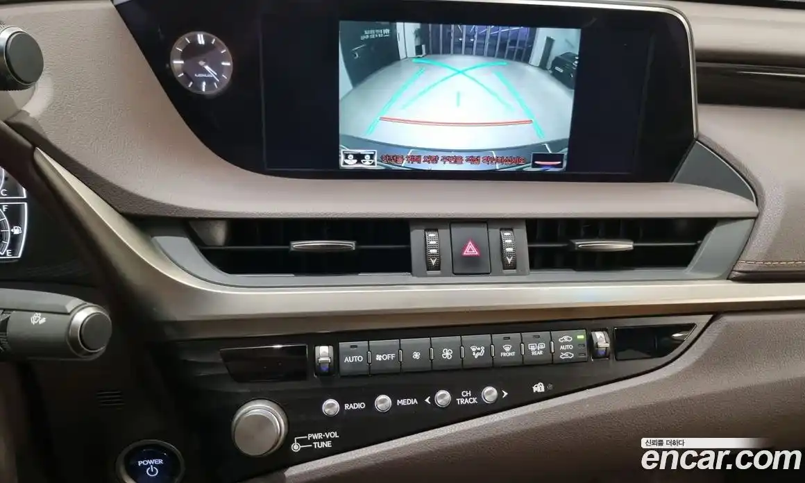 Lexus ES 2021 2.5 вариатор в Москве № 1150912, фото 14