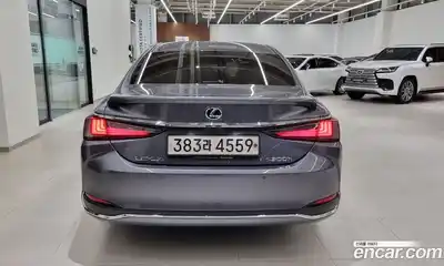 Lexus ES 2021 2.5 вариатор в Москве № 1150912, миниатюра 4